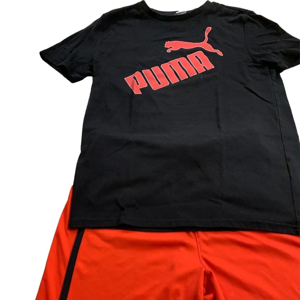 Puma | 2-Piece Short T-Shirt Set Black & Red Athletic Gear Sports Wear M - Picture 4 of 9